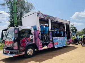 Roadshow Truck And Branding