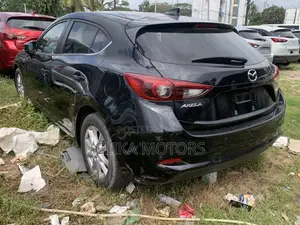 Mazda Axela 2018 Black