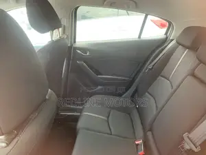 Mazda Axela 2018 Silver