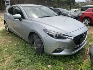 Mazda Axela 2018 Silver