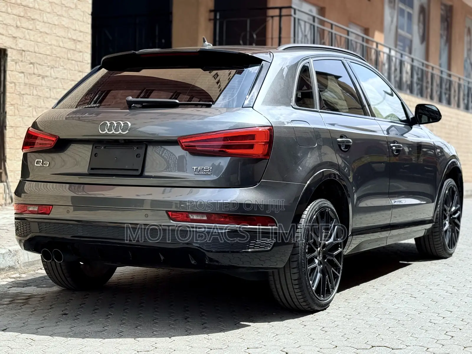 Audi Q3 2.0 TFSI 220hp quattro sport 2018 Gray