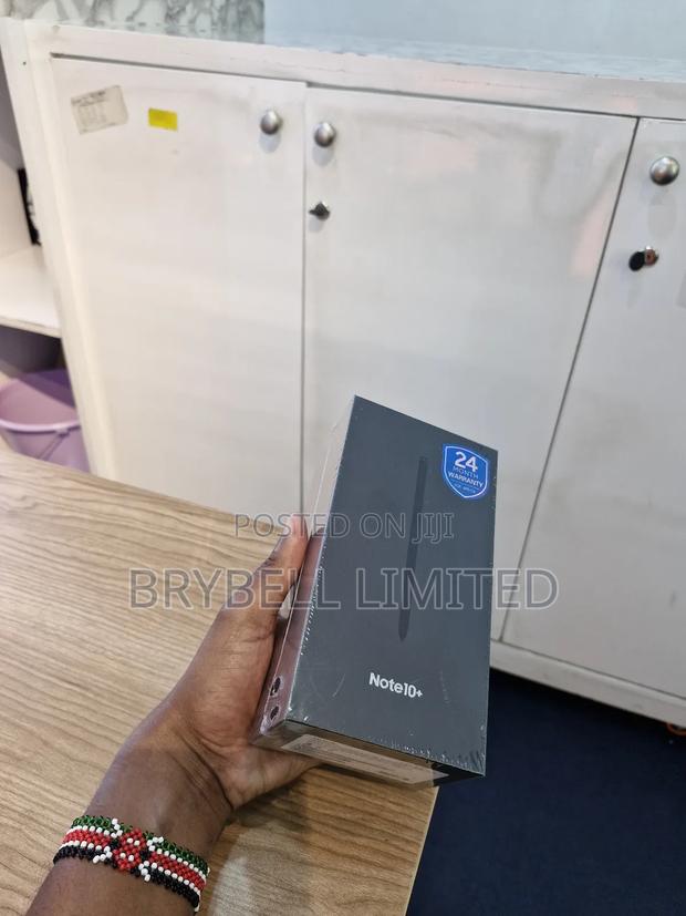 New Samsung Galaxy Note 10 Plus 256 GB Black - thumbnail 3