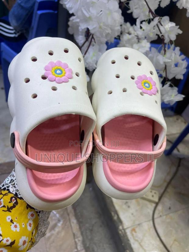 Kids Indoors Shoes* - main view