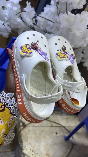 Kids Indoors Shoes*