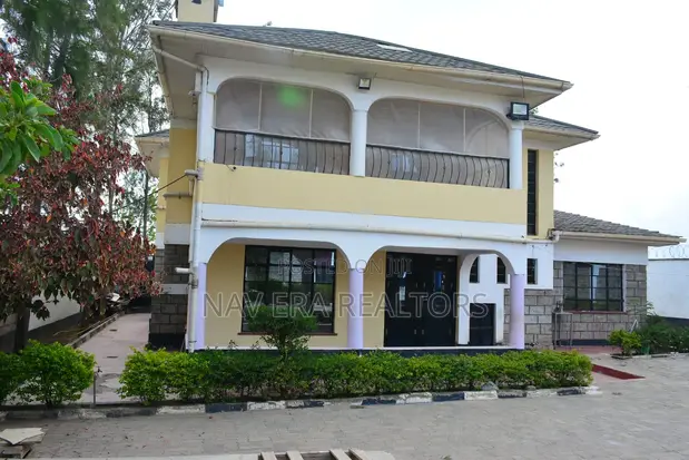 5bdrm Mansion in Chuna, Kitengela for sale