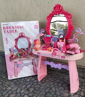 46-Piece Dressing Table Set