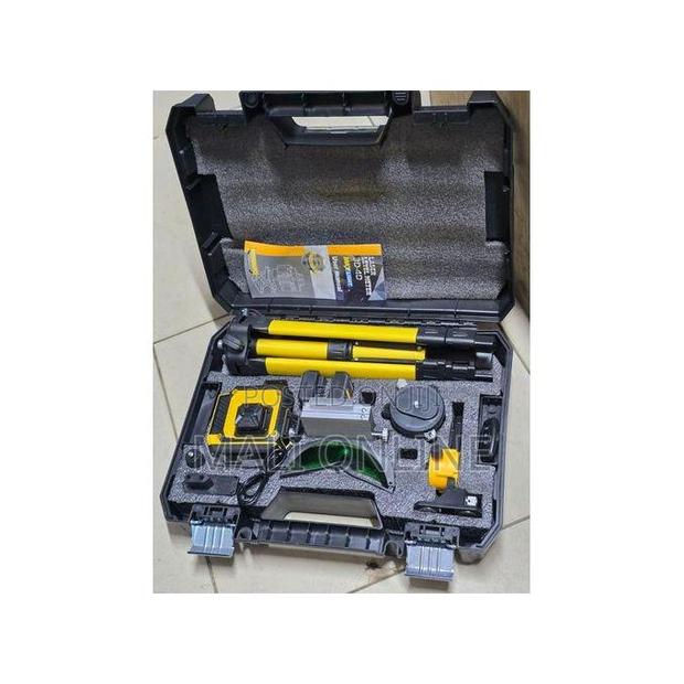 Dewalt Laser Level With Tripod Stand Professional Self-Leveling Line