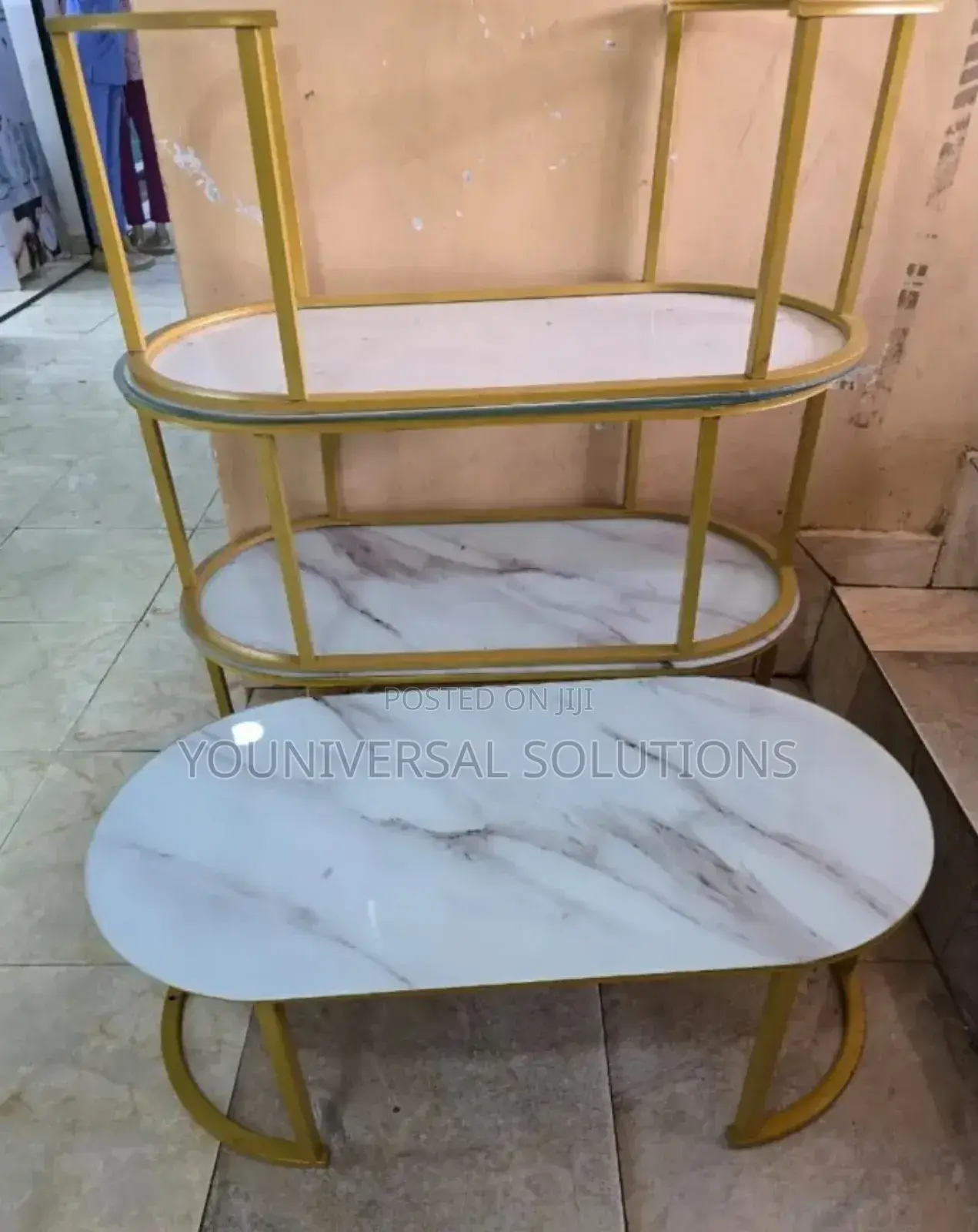 Oval Single Pieces Glass Effect Marble Table