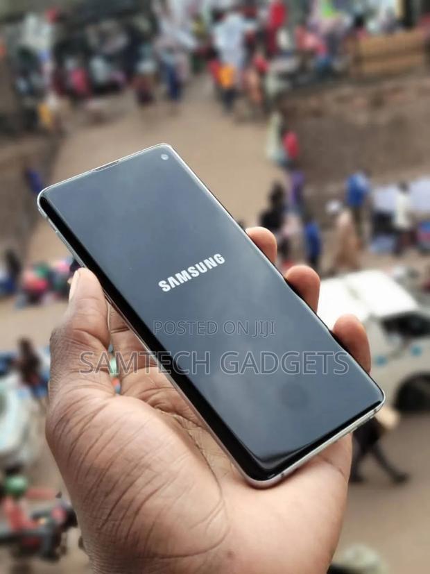 Samsung Galaxy S10 128 GB Gray - thumbnail 3