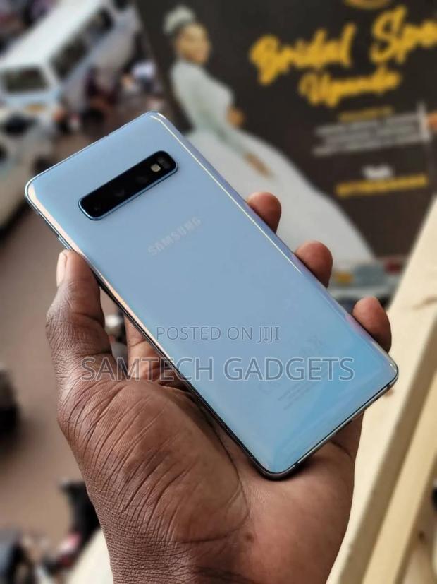 Samsung Galaxy S10 128 GB Gray - thumbnail 4