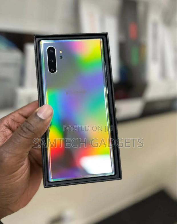 New Samsung Galaxy Note 10 Plus 256 GB Silver - thumbnail 3