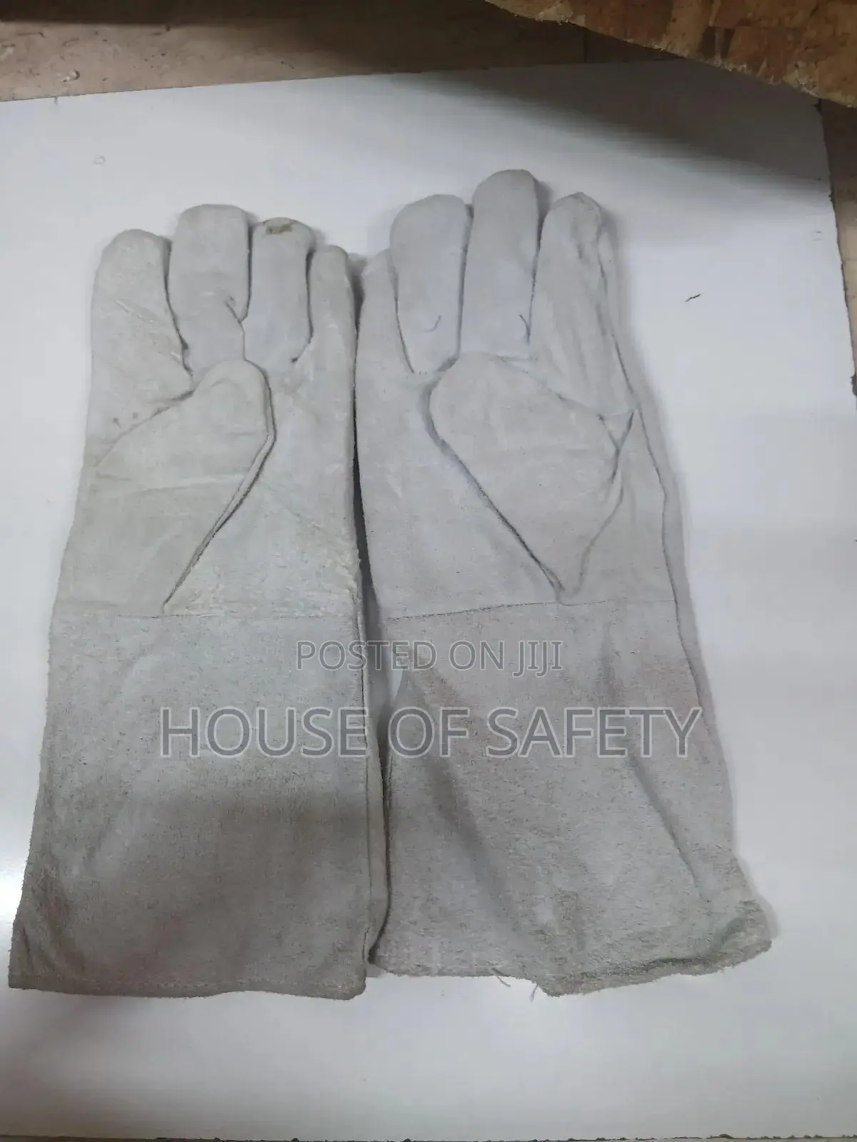Grey Medium Length Glove