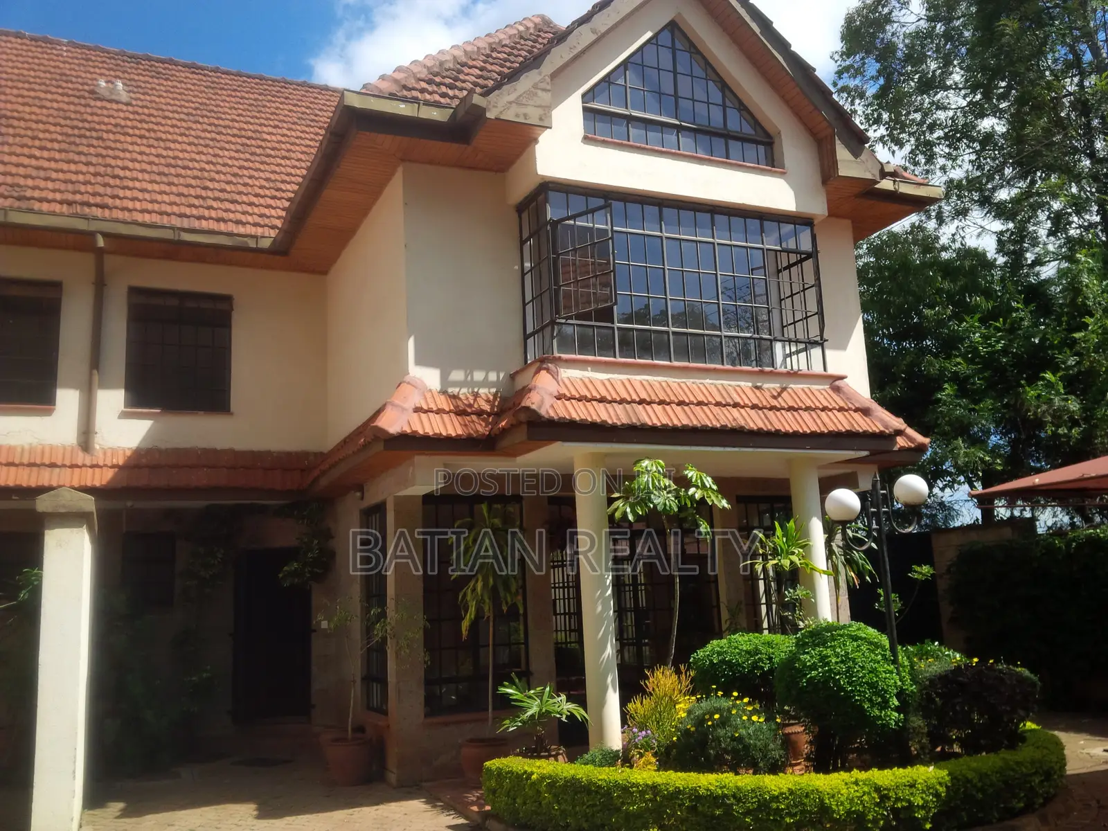 4bdrm Townhouse/Terrace in Valley Arcade for sale