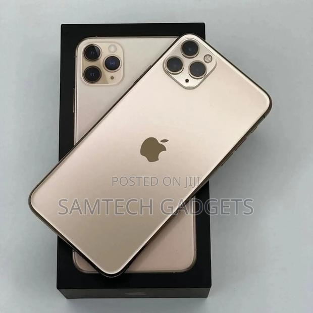 Apple iPhone 11 Pro Max 64 GB Rose Gold - main view