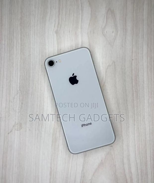 Apple iPhone 8 64 GB White - thumbnail 2