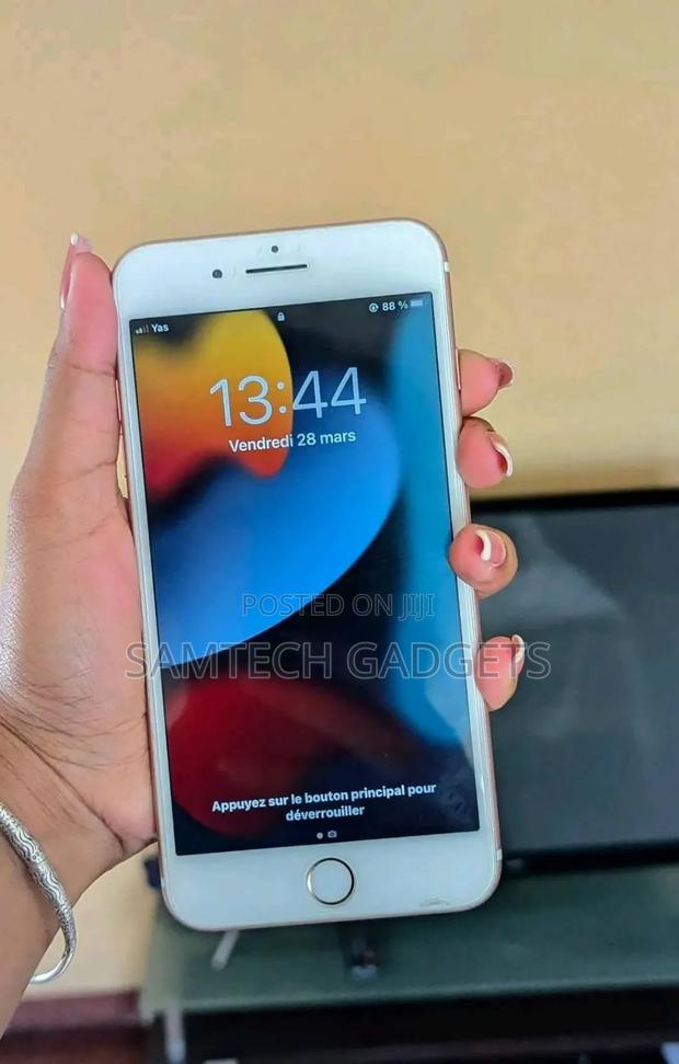 Apple iPhone 7 Plus 128 GB Rose Gold - thumbnail 3