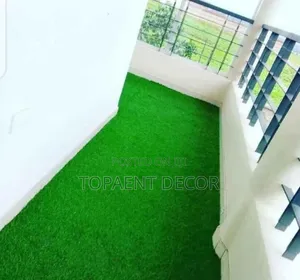 Mansion Verandah 10mm Thick Tenacious Green Artificial Grass Carpet