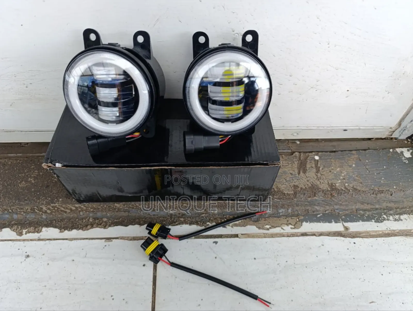 Universal 3.5 Inch Fog Lights With Indicator Stylish Upgrade