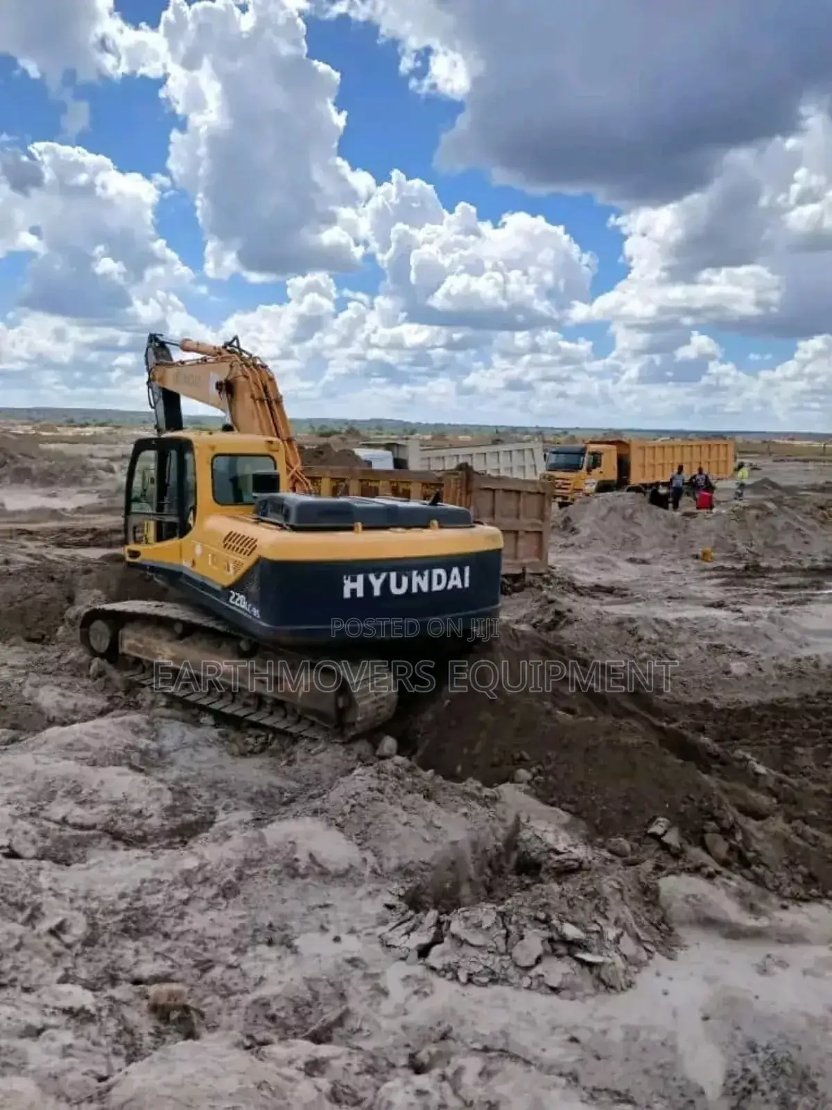 Excavator (From 30 Tonnes) Hire