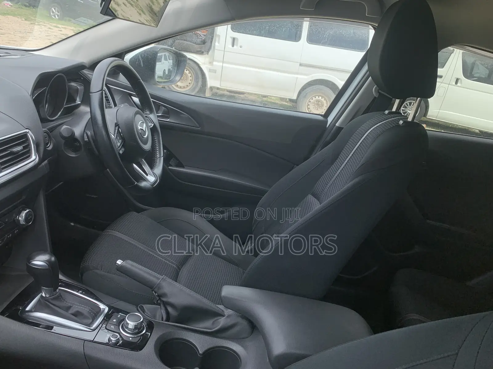 Mazda Axela 2018 Off white