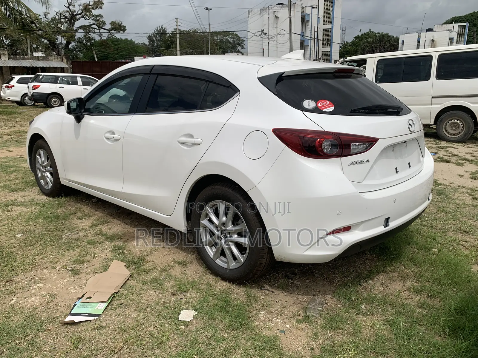 Mazda Axela 2018 Off white