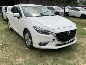 Mazda Axela 2018 Off white