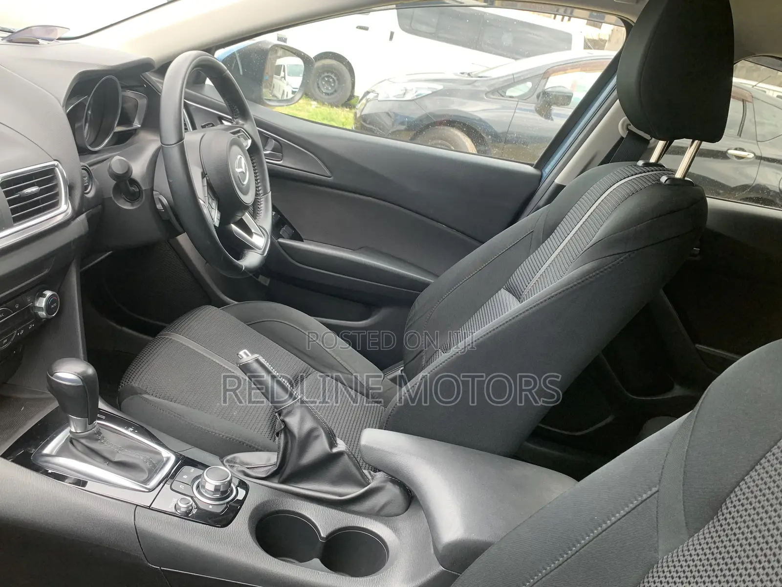 Mazda Axela 2018 Blue