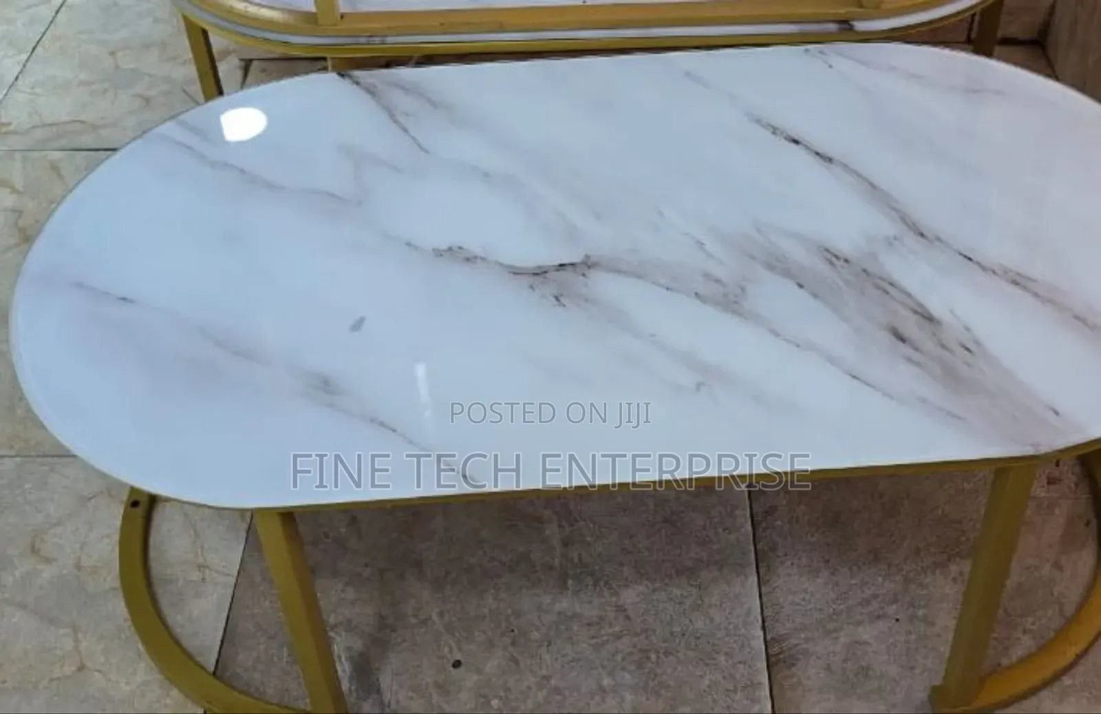 Oval Single Pieces Glass Effect Marble Table