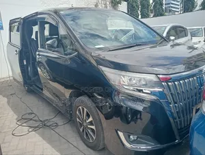 Toyota Esquire 2018 Black