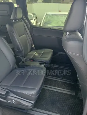 Toyota Esquire 2018 Black