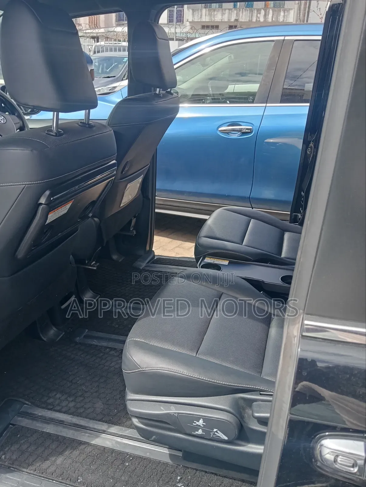 Toyota Esquire 2018 Black