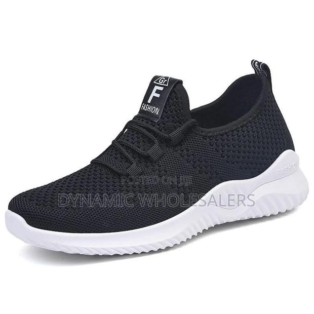 Breathable Sneakers 
Sizes 36-42 - thumbnail 2