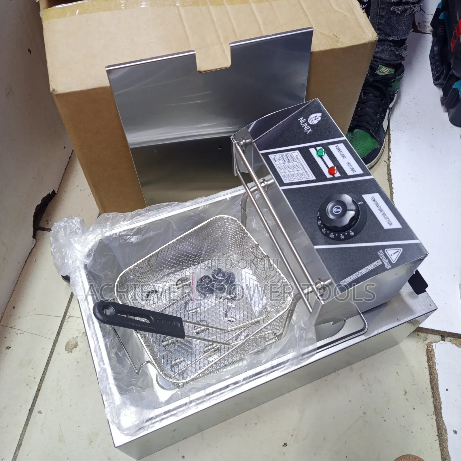 Single Nunix Electric Fryer