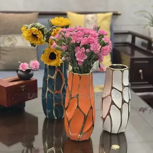 Beautiful Ceramic Flower Vase White With Gold Details