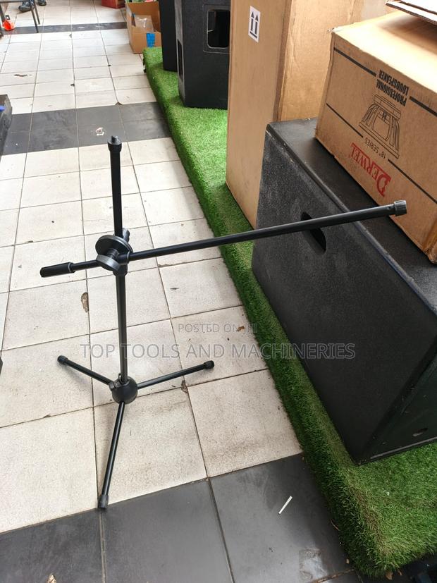 Professional Adjustable Tripod Microphone Stand - thumbnail 3