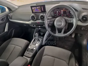 Audi Q2 2018 Blue