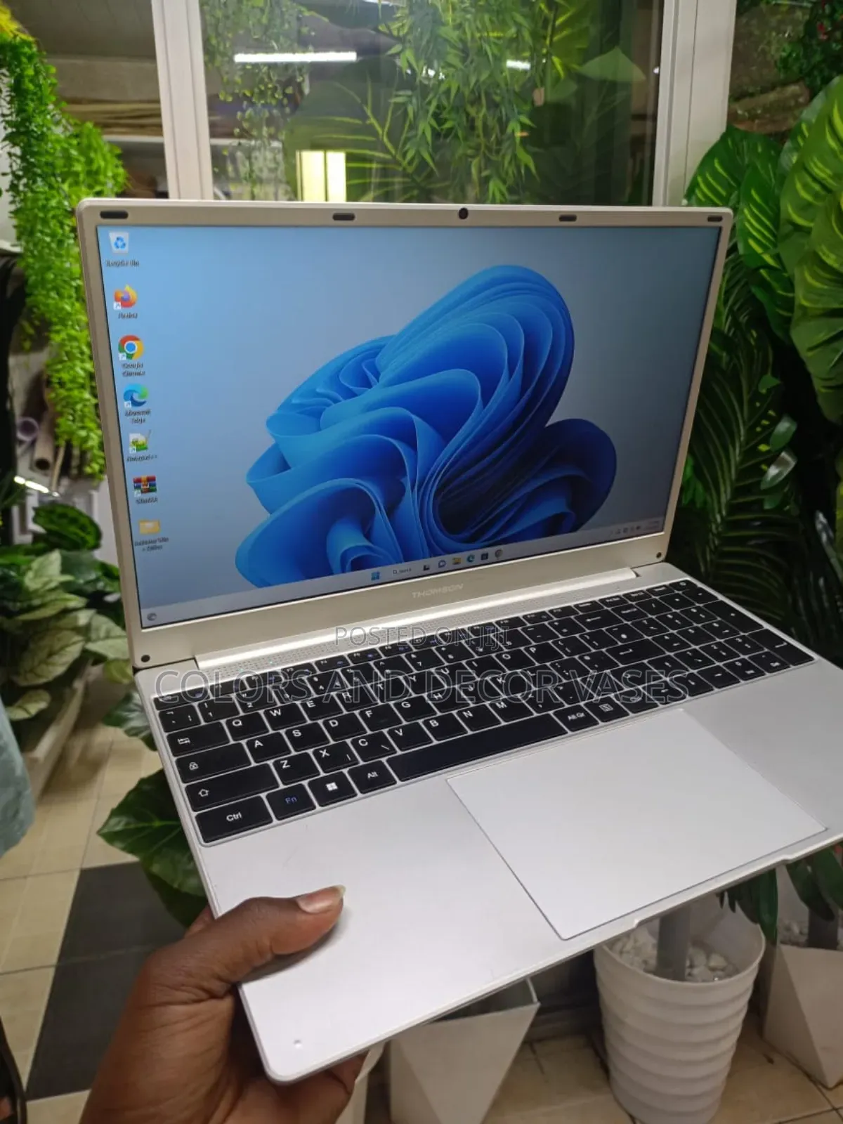 Laptop 4GB SSD 128GB