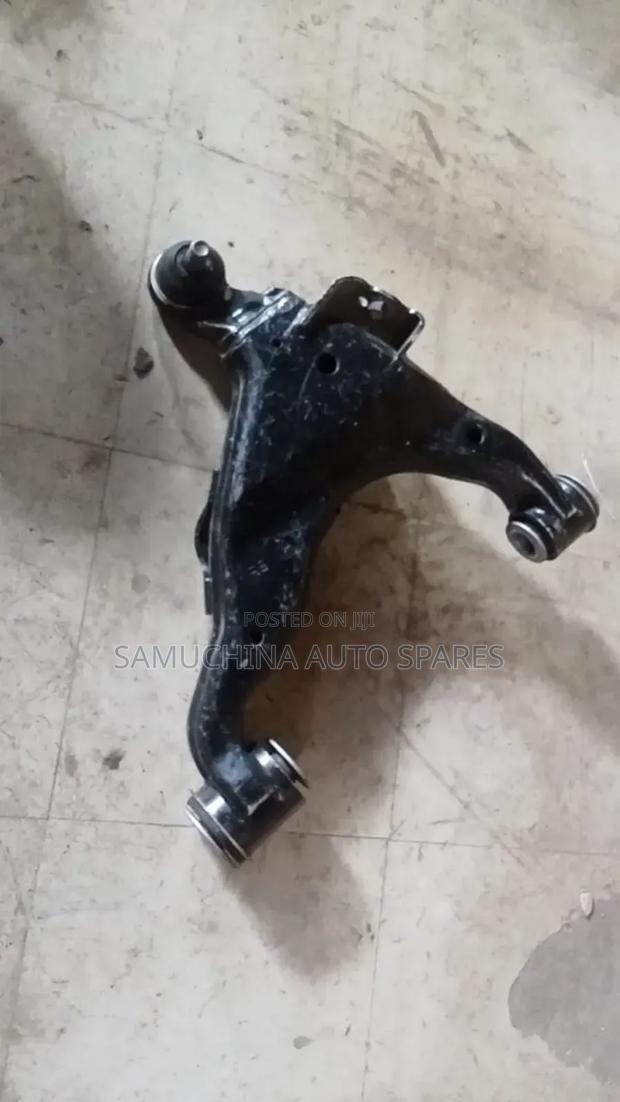Lower Control Arm Landcruiser Prado 150