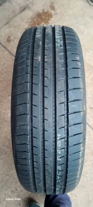 225/55r19 Kapsen