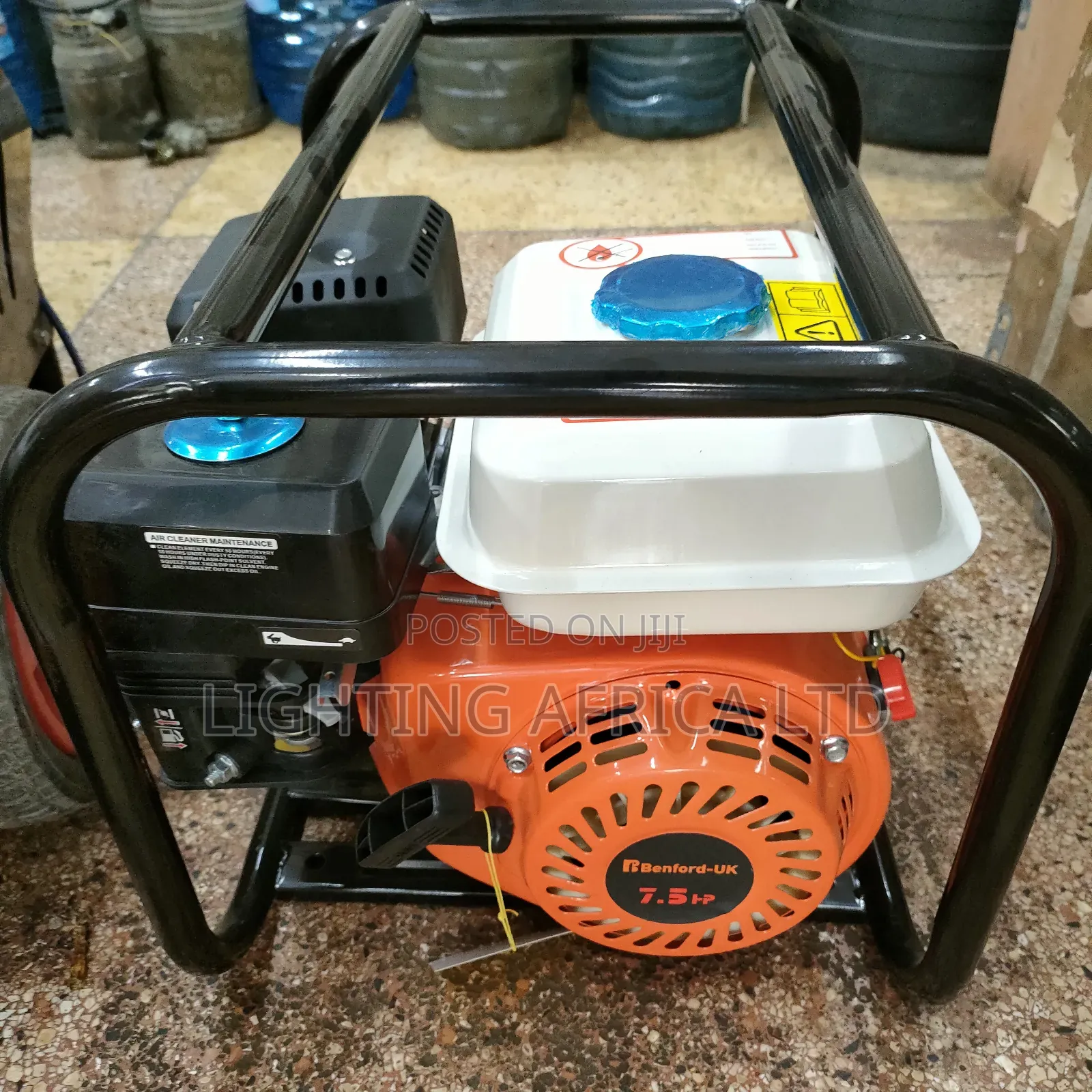 New Bedford Uk Brand Commercial Lock Type Petrol Concrete Vibrator