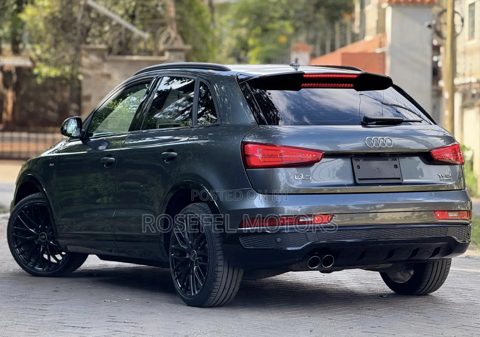 Audi Q3 2018 Gray