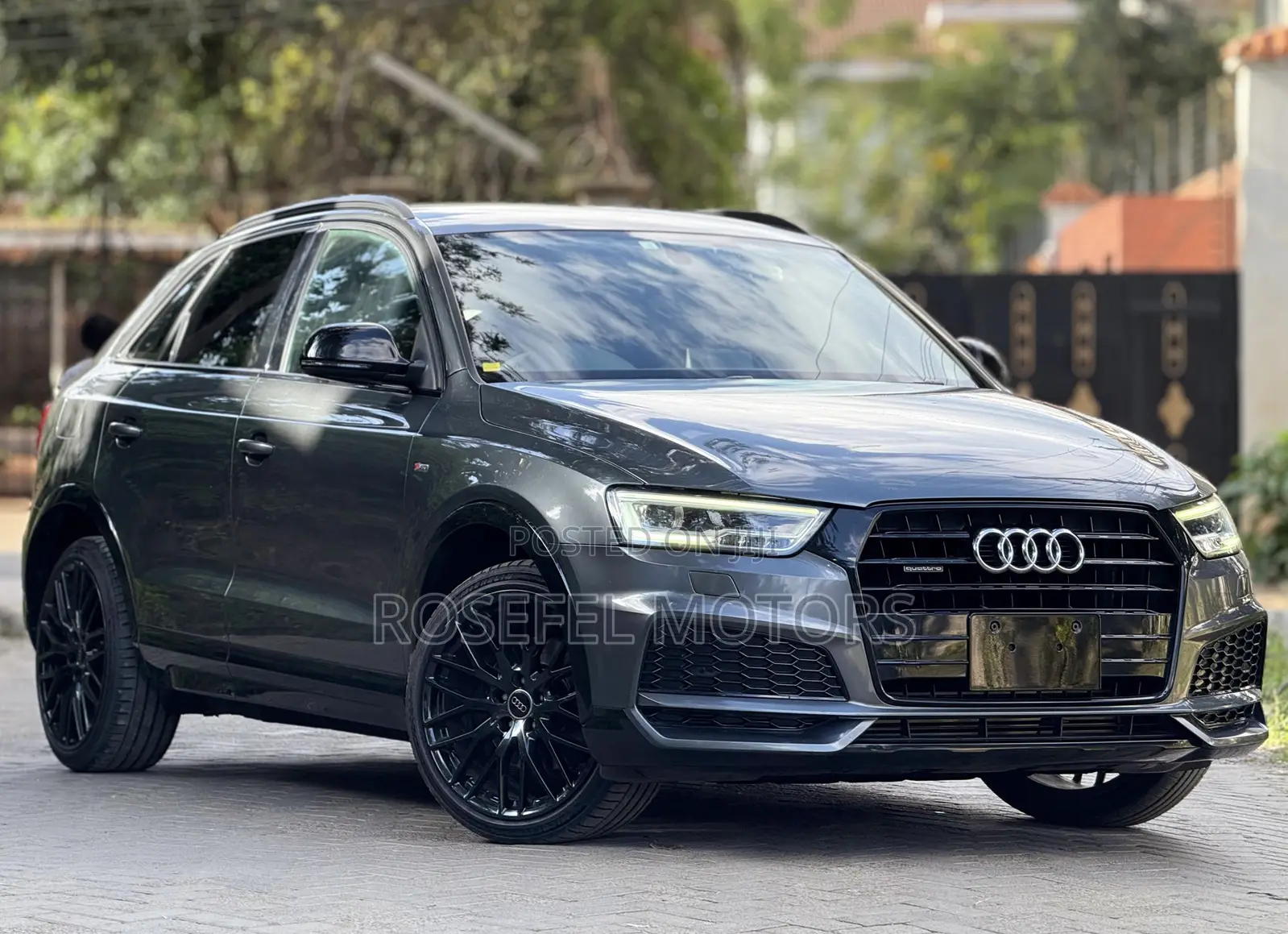 Audi Q3 2018 Gray