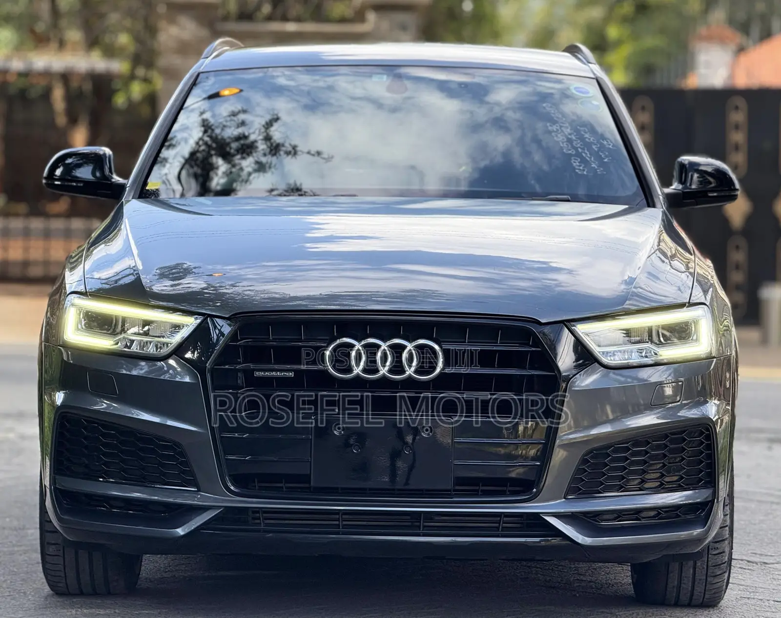 Audi Q3 2018 Gray