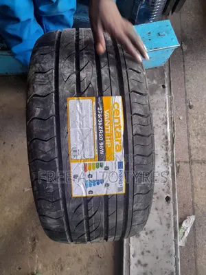275/35r20 Centara