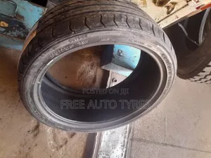 275/35r20 Centara