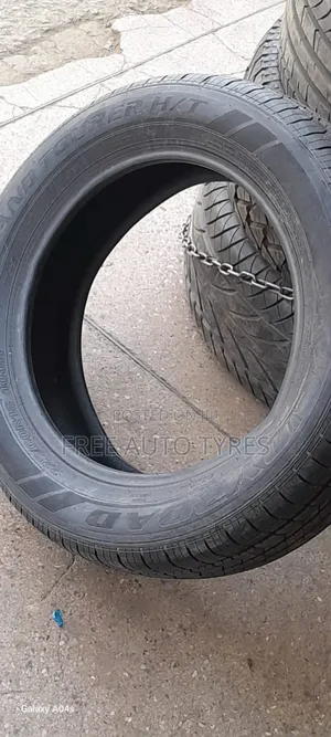 225/60r18 Joyroad
