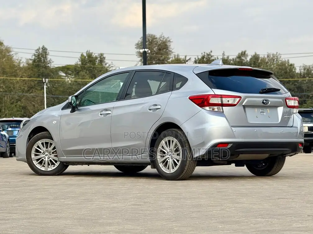 Subaru Impreza 2018 Silver