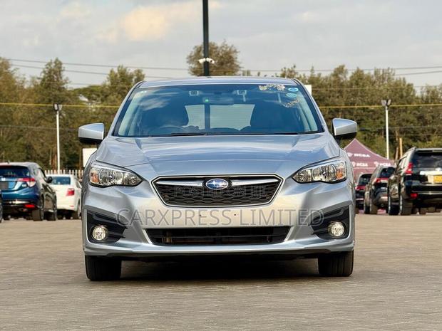 Subaru Impreza 2018 Silver - thumbnail 8