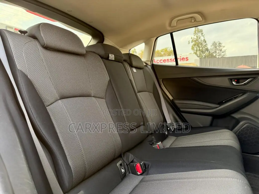 Subaru Impreza 2018 Silver