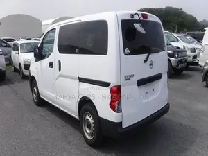 Nissan NV200 2018 White